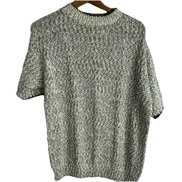 Long Sleeve Chunky Knit Pullover Sweater Short Waisted Size Medium - Picture 3 of 6